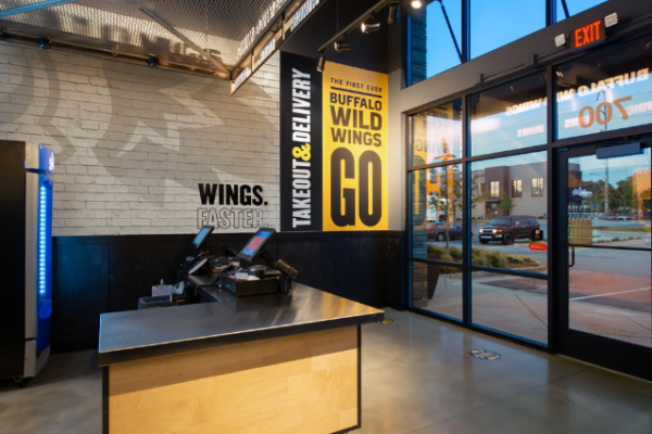 buffalo-wild-wings-inside-restaurant-2 buffalo-wild-wings-inside-restaurant-2