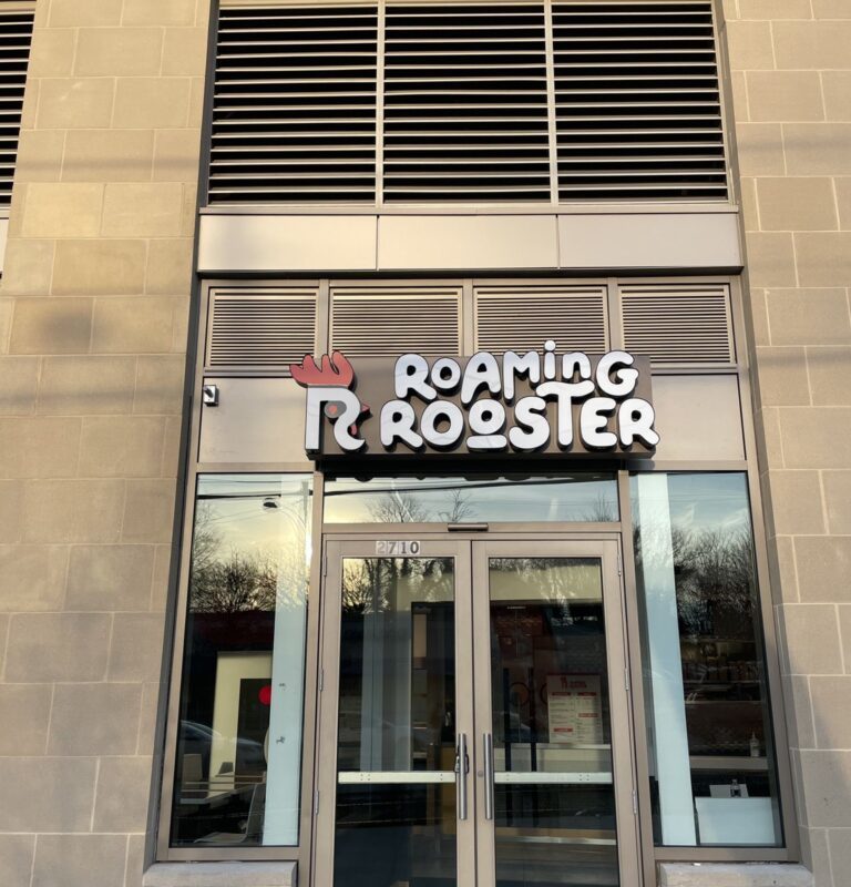 roaming-rooster-exterior