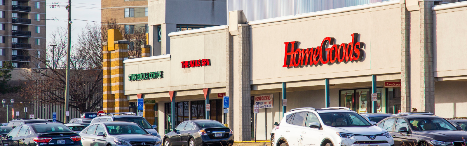Outdoor Furniture Retailer Inks First Three D.C.-Area Leases