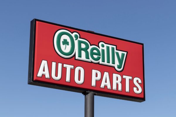 o'reilly auto parts Frankfort - Circa October 2021: O'Reilly Auto Parts Store. O'Reilly is a retailer and distributor of automotive parts.